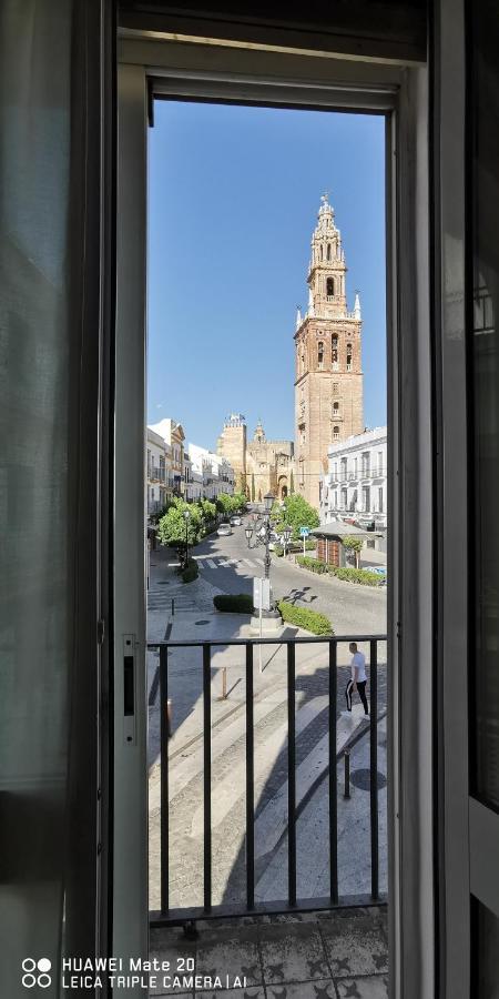 Hotel San Pedro Carmona  Exteriör bild
